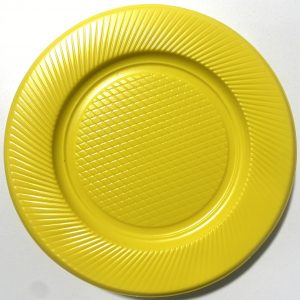 PLATOS DESCARTABLES AMARILLO 17 CM X 50 UNI. (1259)
