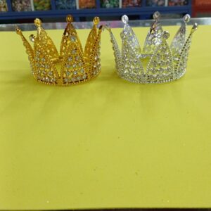 Adorno corona