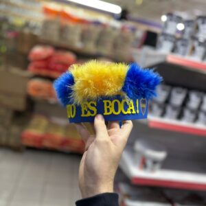 VINCHA CON PELOS DE BOCA C/FRASE "ESTO ES BOCA"