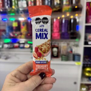 Cereal mix yogurt frutilla (6845)